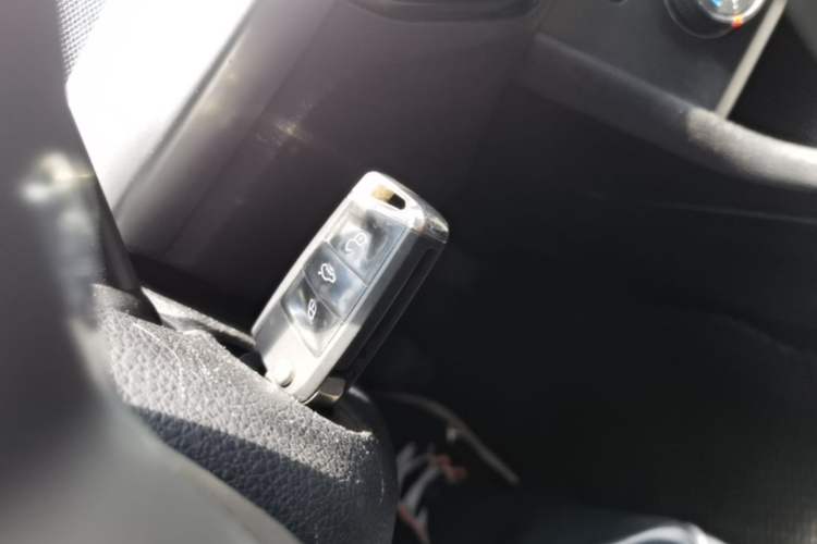 Used Volkswagen Lavida 2023 1.5L Automatic De Yi Edition Vehicle Key