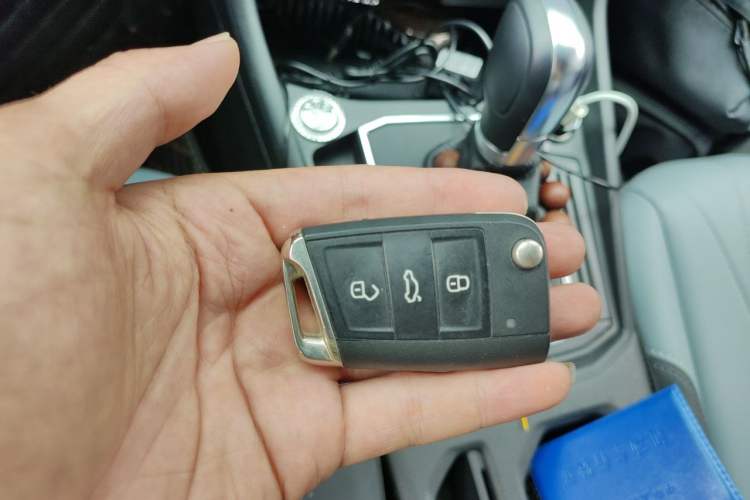 Used Volkswagen Lavida 2023 1.5L Automatic 5 Million Edition Vehicle Key