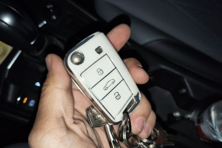 Used Volkswagen Lavida 2023 1.5L Automatic 5 Million Edition Vehicle Key
