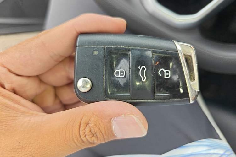 Used Volkswagen Lavida 2023 1.5L Automatic De Yi Edition Vehicle Key