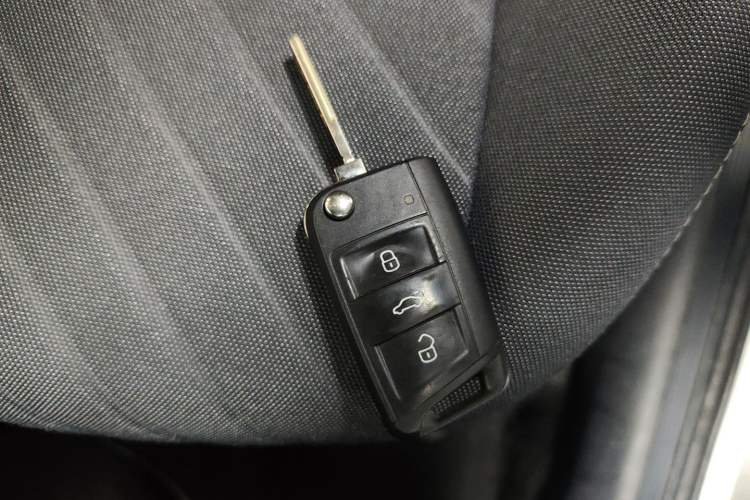 Used Volkswagen Lavida 2023 New Sharp 1.5L Automatic Excellent New Edition Vehicle Key