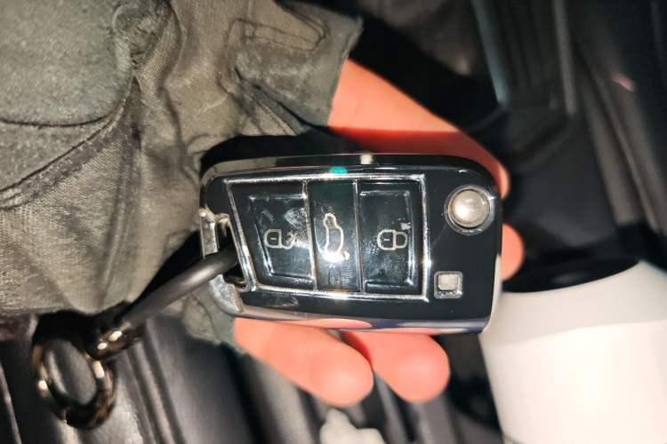 Used Volkswagen Lavida 2023 1.5L Automatic 5 Million Edition Vehicle Key