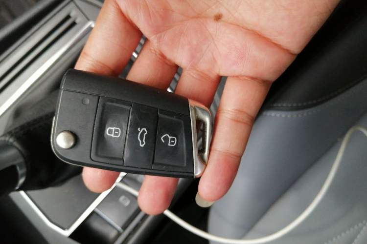 Used Volkswagen Lavida 2023 1.5L Automatic 5 Million Edition Vehicle Key