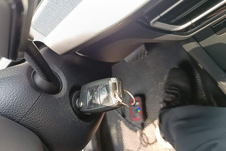Used Volkswagen Lavida 2023 1.5L Automatic De Yi Edition Vehicle Key