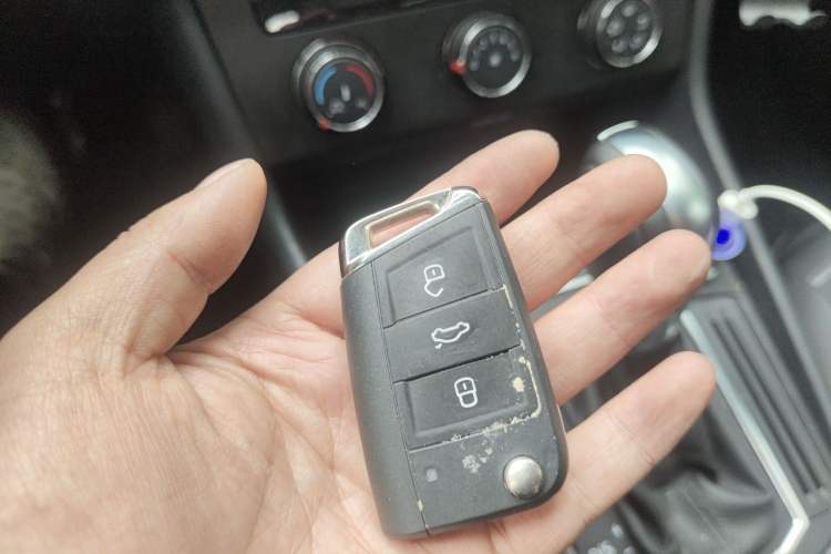 Used Volkswagen Lavida 2023 280TSI DSG Starry Sky Deluxe Edition Vehicle Key