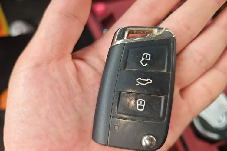 Used Volkswagen Lavida 2023 Revised Version 1.5L Automatic 5 Millionth Edition Vehicle Key