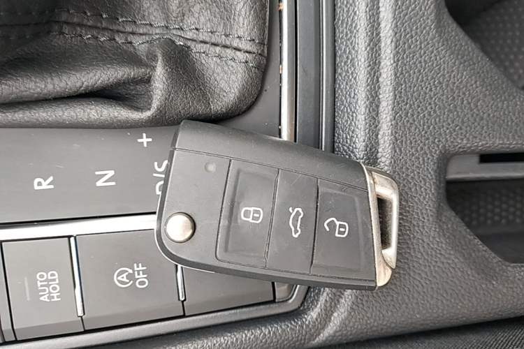 Used Volkswagen Lavida 2023 1.5L Automatic Starry Sky 5 Million Edition Vehicle Key