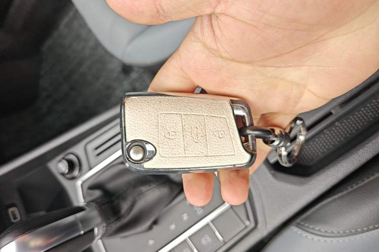 Used Volkswagen Lavida 2023 1.5L Automatic 5 Million Edition Vehicle Key