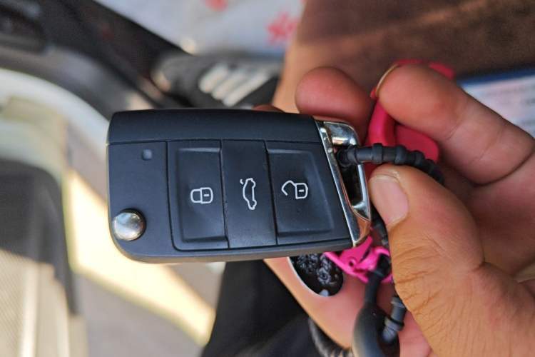 Used Volkswagen Lavida 2023 280TSI DSG Starry Sky Deluxe Edition Vehicle Key