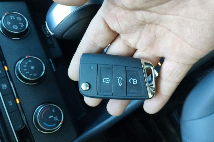 Used Volkswagen Lavida 2023 1.5L Automatic Starry Sky 5 Million Edition Vehicle Key