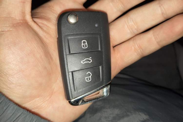 Used Volkswagen Lavida 2023 1.5L Automatic Starry Sky 5 Million Edition Vehicle Key