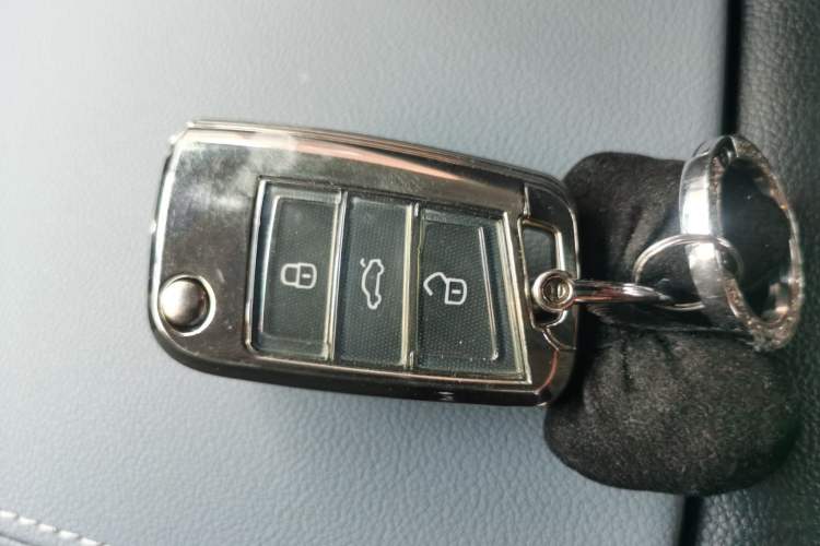 Used Volkswagen Lavida 2023 1.5L Automatic 5 Million Edition Vehicle Key