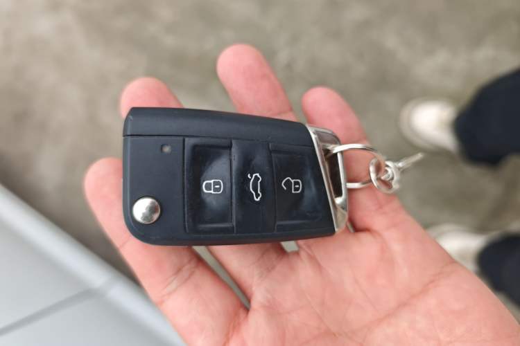 Used Volkswagen Lavida 2023 Revised 1.5L Automatic DeYi Edition Vehicle Key