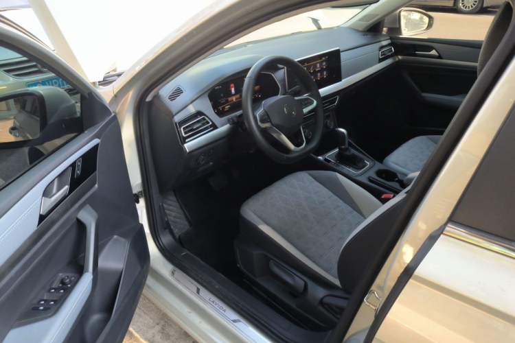 Used Volkswagen Lavida 2023 280TSI DSG Full-Comfort Edition Driver Seat