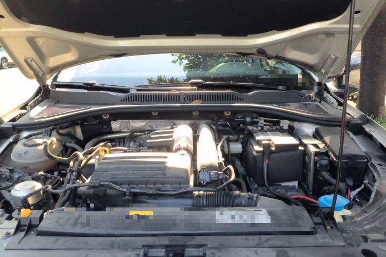 Used Volkswagen Lavida 2023 280TSI DSG Full-Comfort Edition Engine Bay