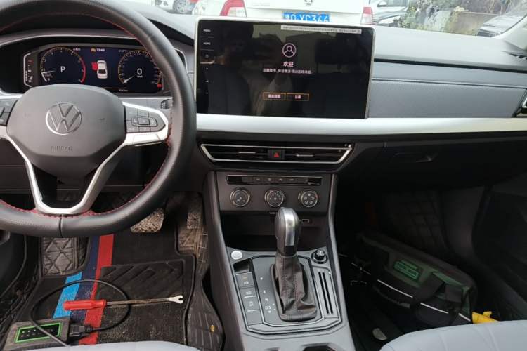 Used Volkswagen Lavida 2024 1.5L Automatic Starry Sky 5 Million Edition Audio And AC Panel