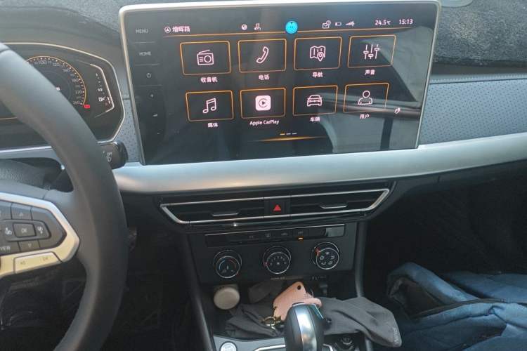 Used Volkswagen Lavida 2024 1.5L Automatic Starry Sky 5 Million Edition Audio And AC Panel