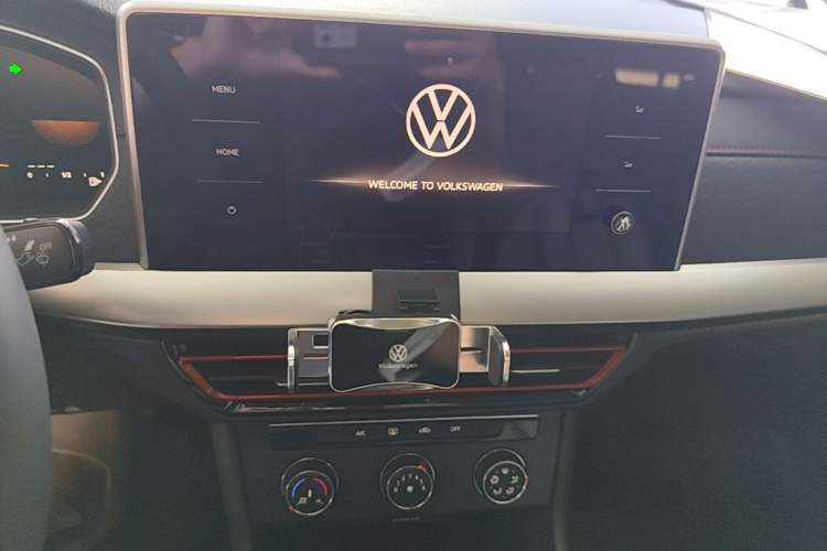 Used Volkswagen Lavida 2024 300TSI DSG Starry Sky Deluxe Edition Audio And AC Panel