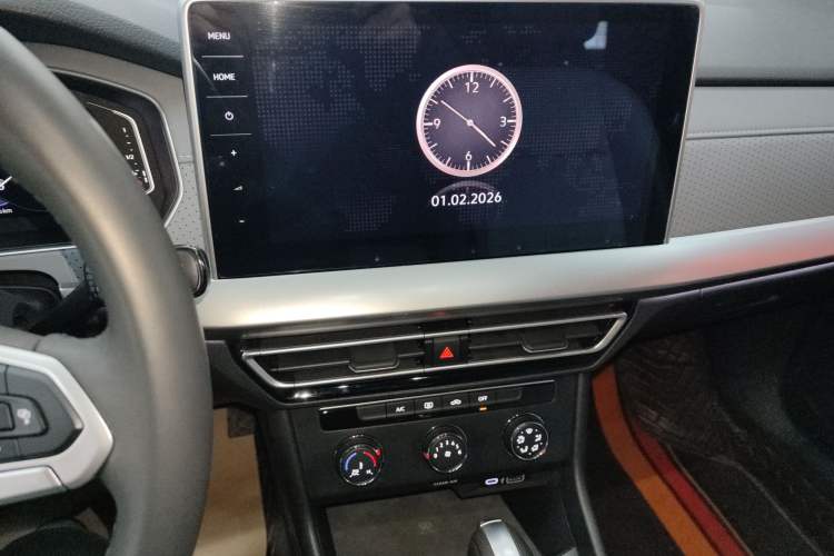 Used Volkswagen Lavida 2024 1.5L Automatic Starry Sky 5 Million Edition Audio And AC Panel