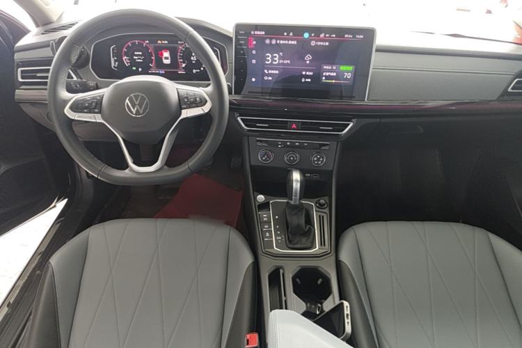 Used Volkswagen Lavida 2024 1.5L Automatic Starry Sky 5 Million Edition Center Console