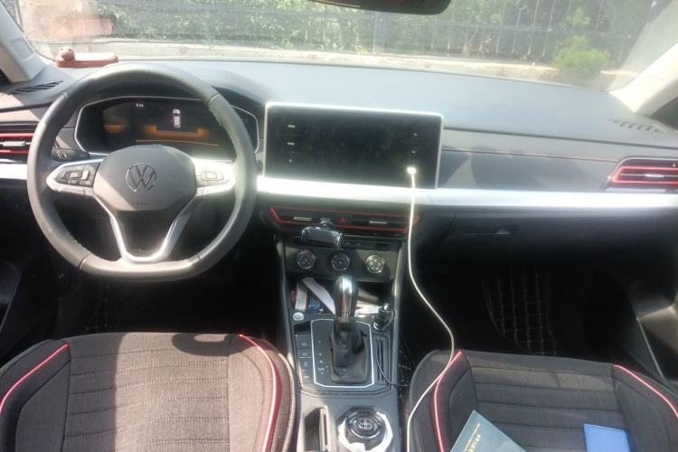 Used Volkswagen Lavida 2024 300TSI DSG Starry Sky Deluxe Edition Center Console