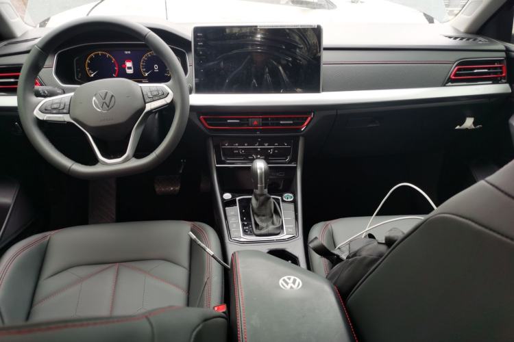 Used Volkswagen Lavida 2024 300TSI DSG Starry Sky Leading Edition Center Console