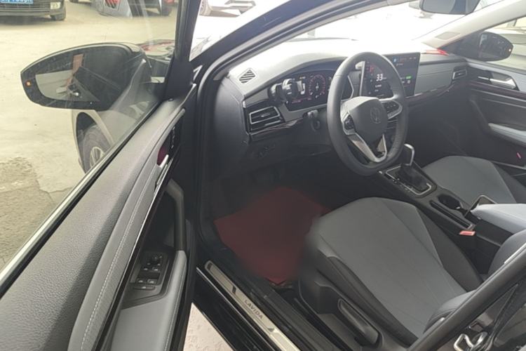 Used Volkswagen Lavida 2024 1.5L Automatic Starry Sky 5 Million Edition Driver Seat