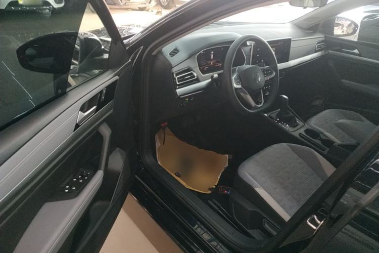 Used Volkswagen Lavida 2024 300TSI DSG Full-Comfort Edition Driver Seat