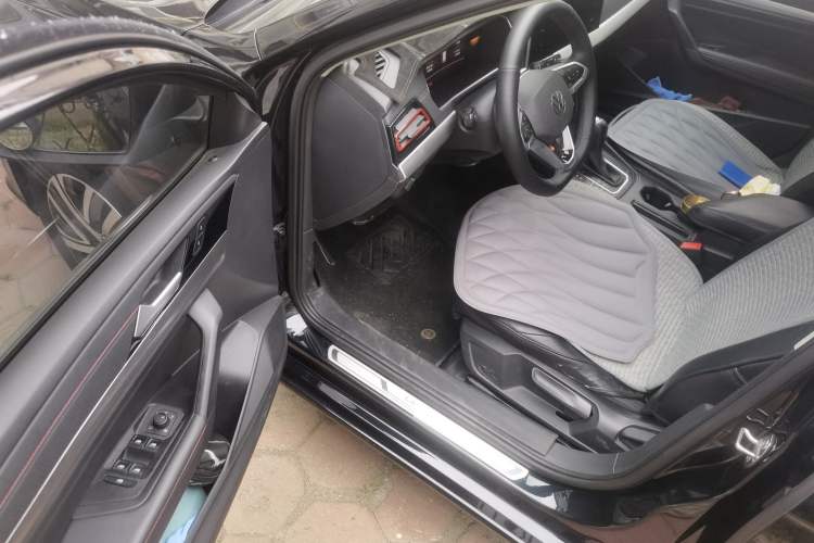Used Volkswagen Lavida 2024 300TSI DSG Full-Comfort Edition Driver Seat