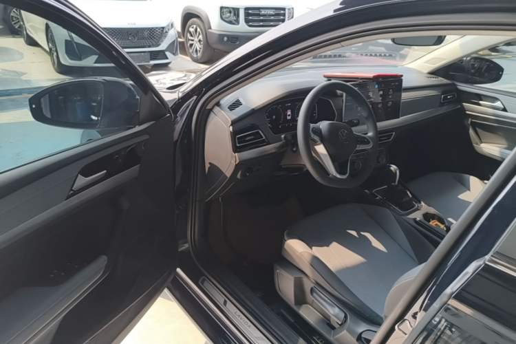 Used Volkswagen Lavida 2024 1.5L Automatic Starry Sky 5 Million Edition Driver Seat