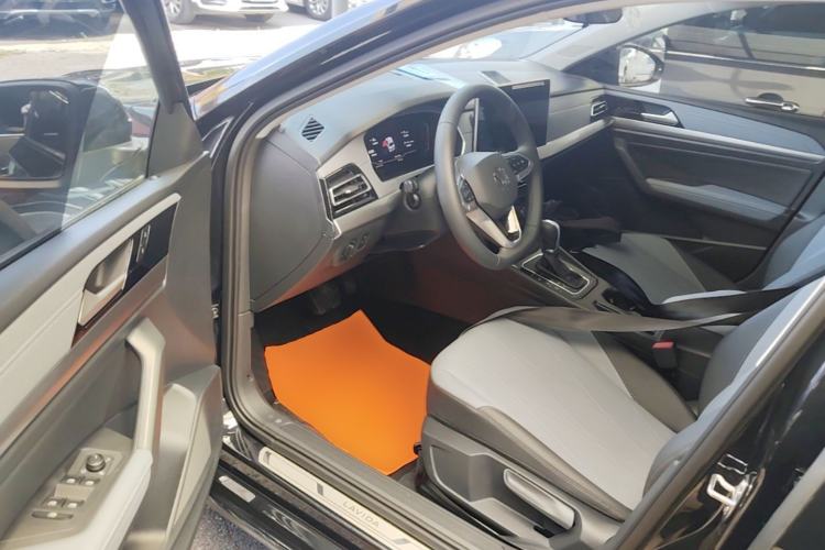 Used Volkswagen Lavida 2024 1.5L Automatic Starry Sky 5 Million Edition Driver Seat