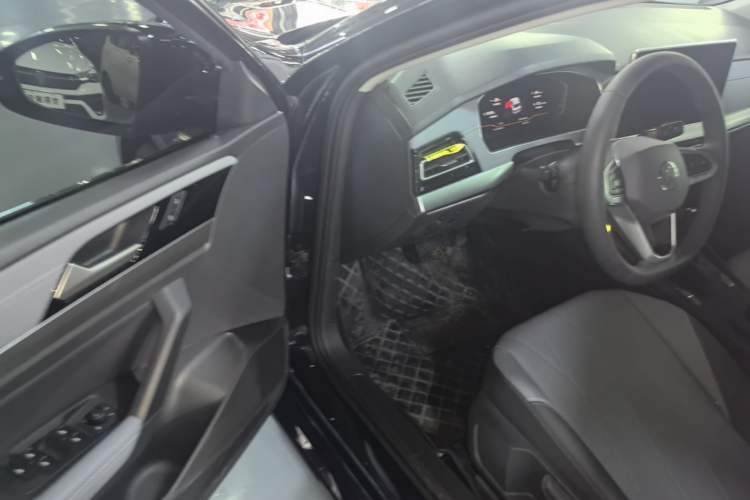 Used Volkswagen Lavida 2024 1.5L Automatic Starry Sky 5 Million Edition Driver Seat