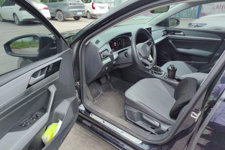 Used Volkswagen Lavida 2024 1.5L Automatic Starry Sky 5 Million Edition Driver Seat
