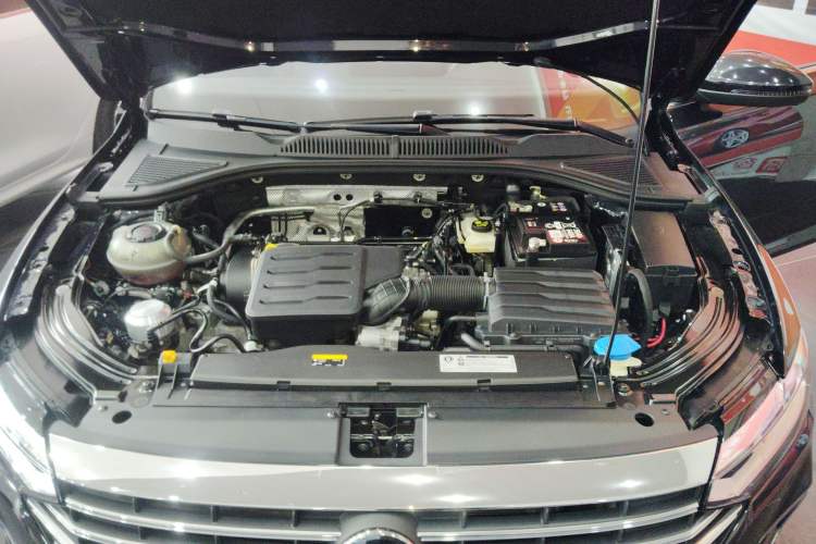 Used Volkswagen Lavida 2024 1.5L Automatic 5 Million Edition Engine Bay