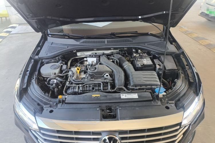 Used Volkswagen Lavida 2024 300TSI DSG Full-Comfort Edition Engine Bay