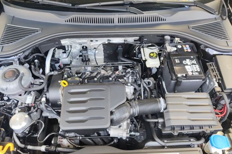 Used Volkswagen Lavida 2024 1.5L Automatic Starry Sky 5 Million Edition Engine Bay