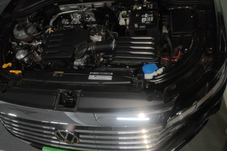 Used Volkswagen Lavida 2024 1.5L Automatic 5 Million Edition Engine Bay