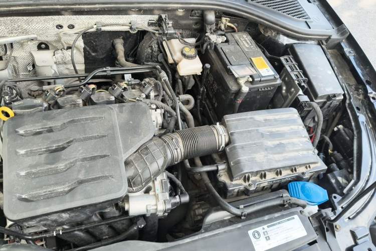 Used Volkswagen Lavida 2024 1.5L Automatic 5 Million Edition Engine Bay Left