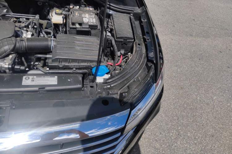 Used Volkswagen Lavida 2024 1.5L Automatic 5 Million Edition Engine Bay Left