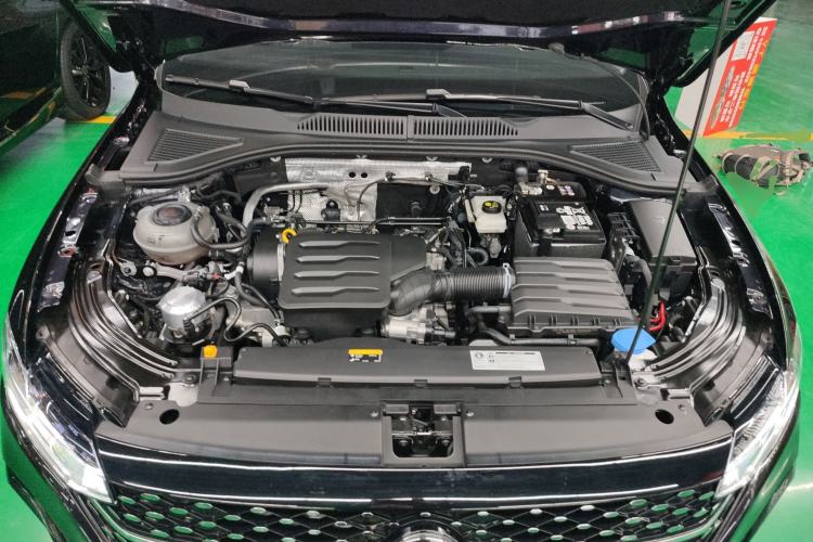 Used Volkswagen Lavida 2024 1.5L Automatic Starry Sky 5 Million Edition Engine Bay