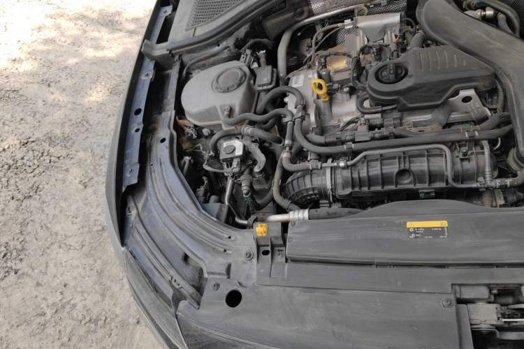 Used Volkswagen Lavida 2024 300TSI DSG Starry Sky Leading Edition Engine Bay Right