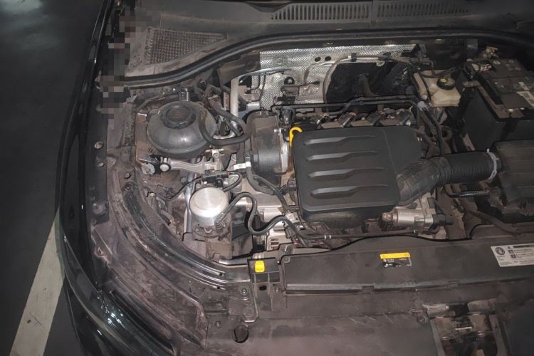 Used Volkswagen Lavida 2024 1.5L Automatic Starry Sky 5 Million Edition Engine Bay Right