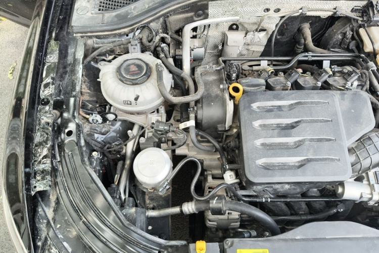 Used Volkswagen Lavida 2024 1.5L Automatic 5 Million Edition Engine Bay Right
