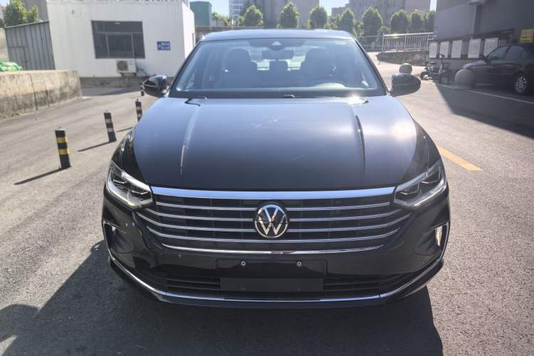 Used Volkswagen Lavida 2024 1.5L Automatic 5 Million Edition Exterior 2