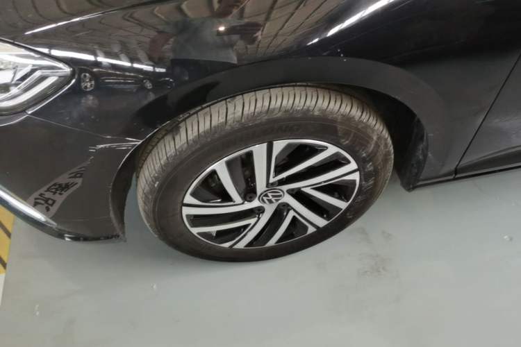 Used Volkswagen Lavida 2024 300TSI DSG Full-Comfort Edition Exterior 4
