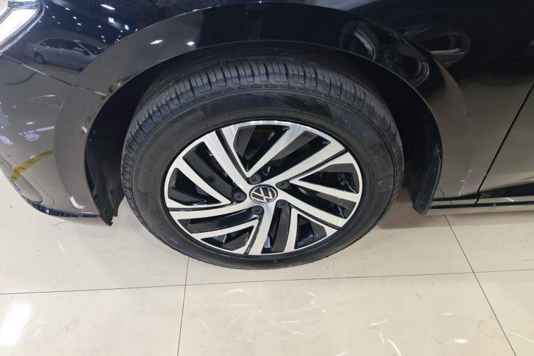 Used Volkswagen Lavida 2024 300TSI DSG Starry Sky Deluxe Edition Exterior 4