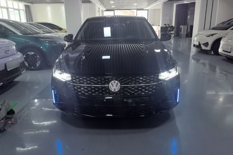 Used Volkswagen Lavida 2024 1.5L Automatic Starry Sky 5 Million Edition Front