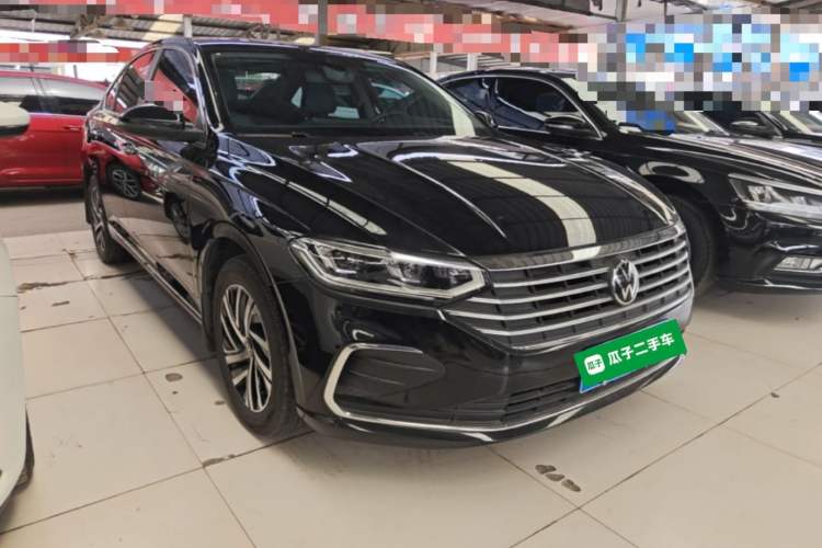 Used Volkswagen Lavida 2024 1.5L Automatic 5 Million Edition Front Right 45 Deg