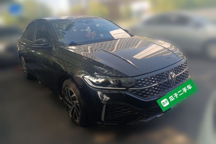 Used Volkswagen Lavida 2024 1.5L Automatic Starry Sky 5 Million Edition Front Right 45 Deg