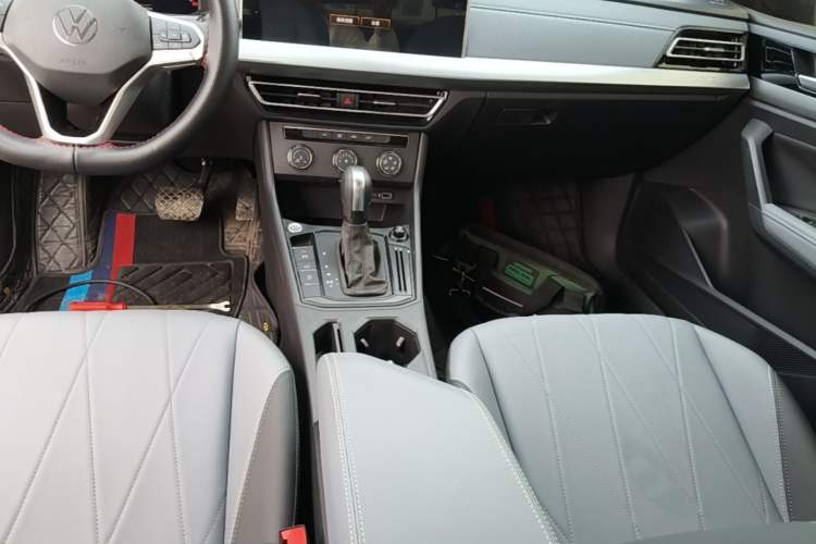 Used Volkswagen Lavida 2024 1.5L Automatic Starry Sky 5 Million Edition Gear Lever